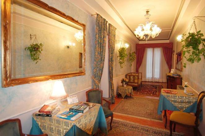 Hotel Alle Guglie, Venice