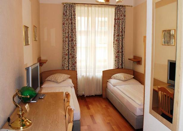 Hotel Graf Stadion, Vienna