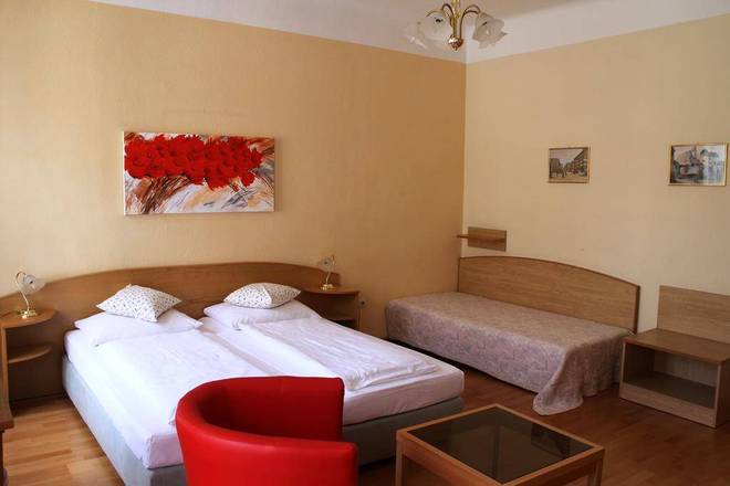 Hotel Graf Stadion, Vienna