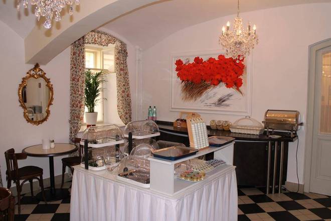 Hotel Graf Stadion, Vienna