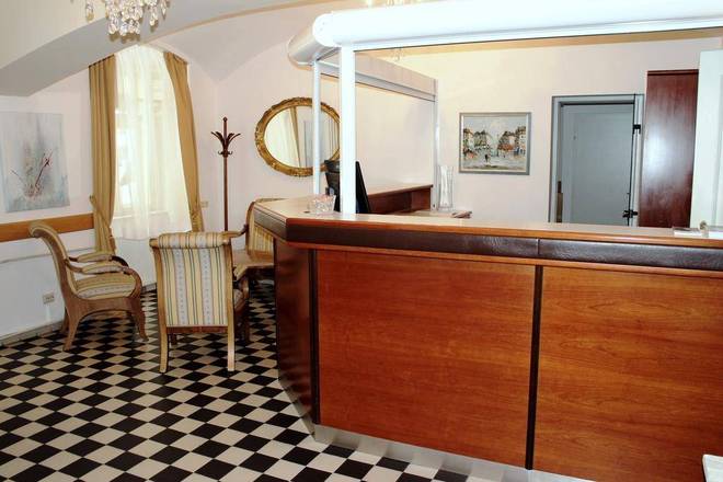 Hotel Graf Stadion, Vienna